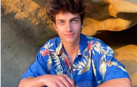 dominic brack|Dom Brack Biography, Age, Wiki, Girlfriend, Net。